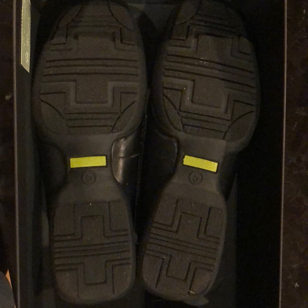 Youth, size 5, Kenneth Cole dress shoes